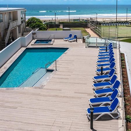 Breakers North Absolute Beachfront Apartments - Official Gold Coast Exterior photo