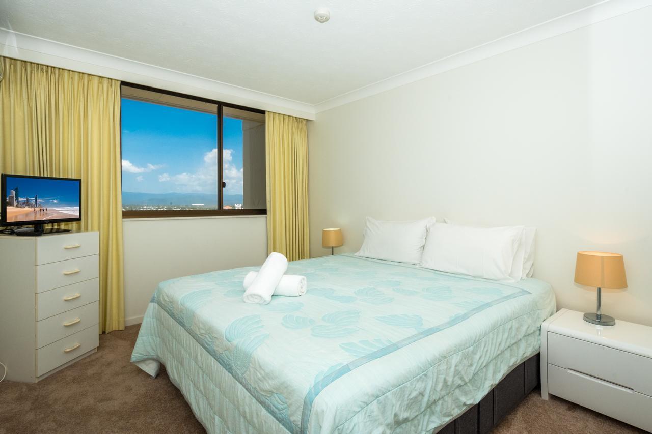Breakers North Absolute Beachfront Apartments - Official Gold Coast Exterior photo